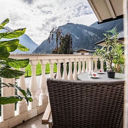 Gaestehaus Wiesengrund & Apart Sporer Mayrhofen Exteriér fotografie